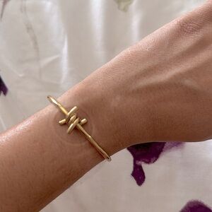 MVMY Gold Cuff - Single Barbed